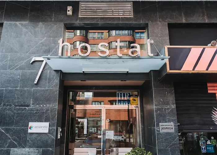 Acuarela 게스트하우스 3*